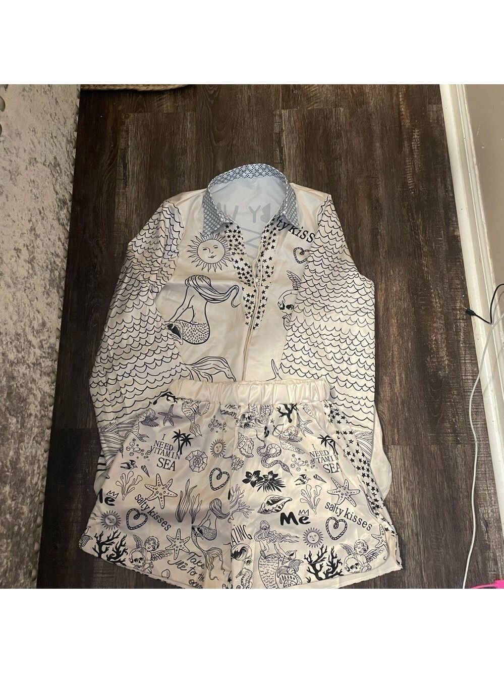 Source Unknown White and Blue Pajama Set